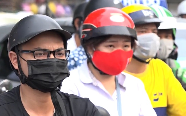 TIN TỨC MỚI - WHO: Không nên đeo nhiều khẩu trang cùng lúc phòng COVID-19 (nCoV)